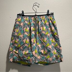 Nike Colorful Geometric Patterned Athletic Shorts - size large!